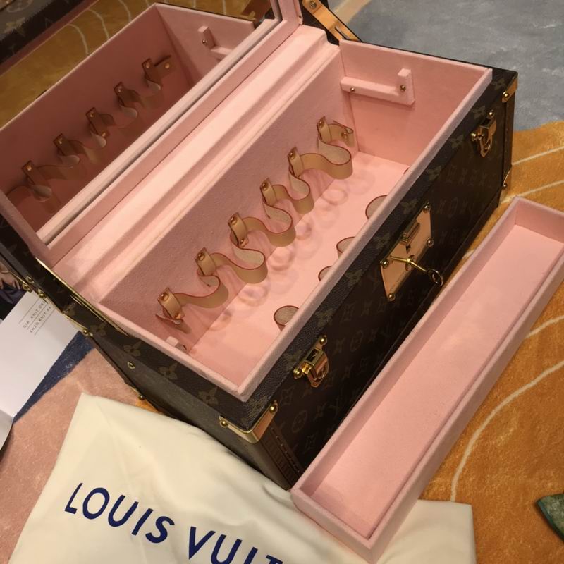 LV Case 42x23x21cm QS-3 (6)