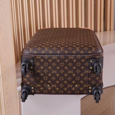 LV GF4343017 20 24inches QS (4)