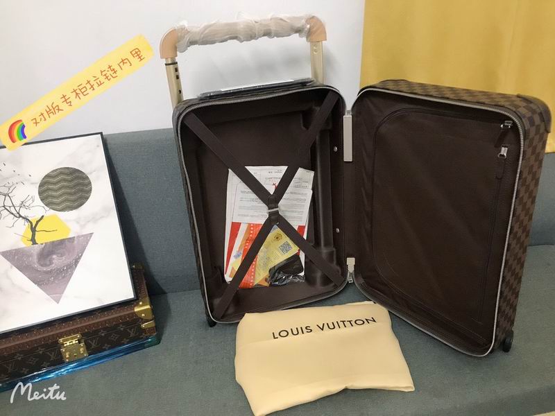 LV Horizon 35x23x55cm Qs (33)