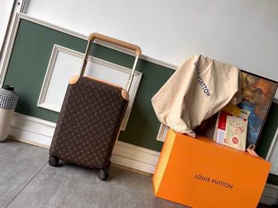 LV Hroizon M23203 20inches (10)