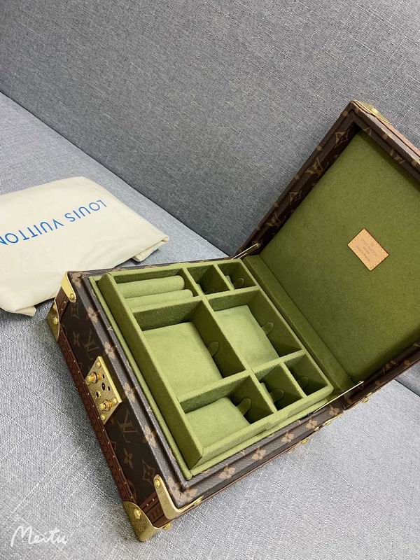 LV Jelwery Box (8)