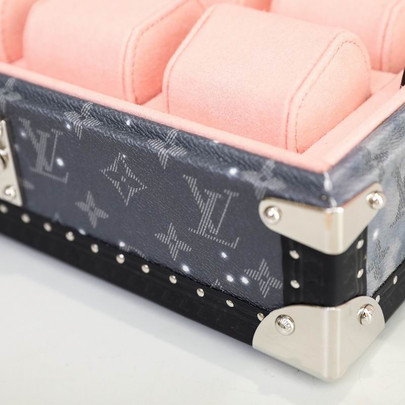 LV M4700B 34x18x11cm QS-2 (2)