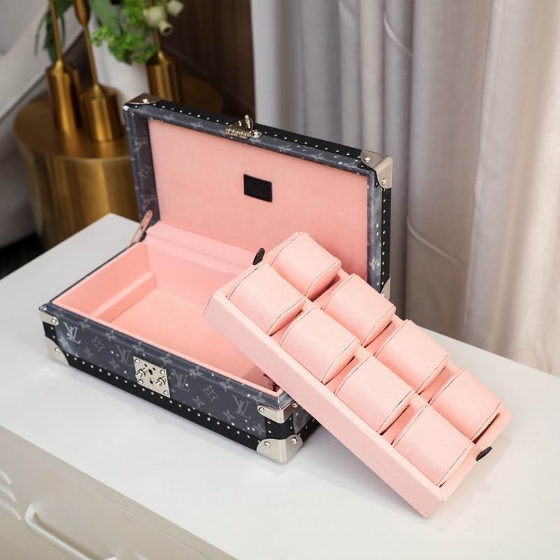 LV M4700B 34x18x11cm QS-2 (7)