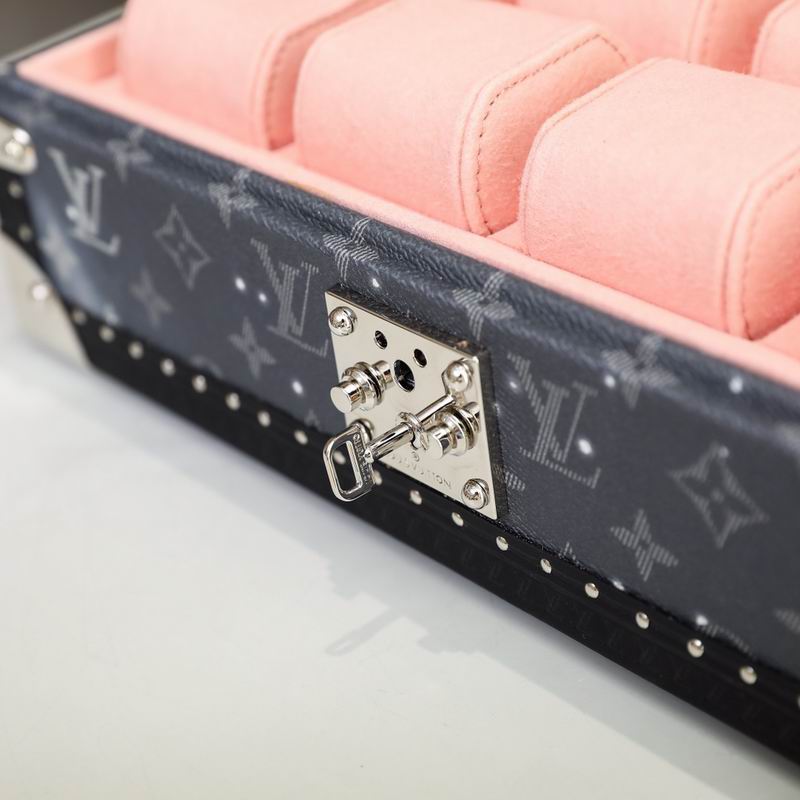 LV M4700B 34x18x11cm QS-2 (9)