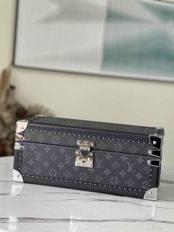 LV MCoffret 39x18x17cm QS-1 (1)