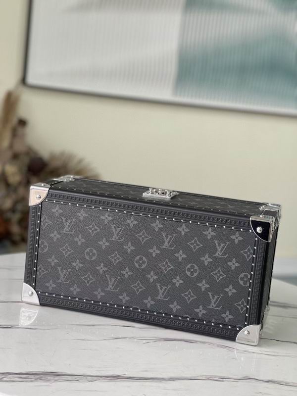 LV MCoffret 39x18x17cm QS-1 (3)