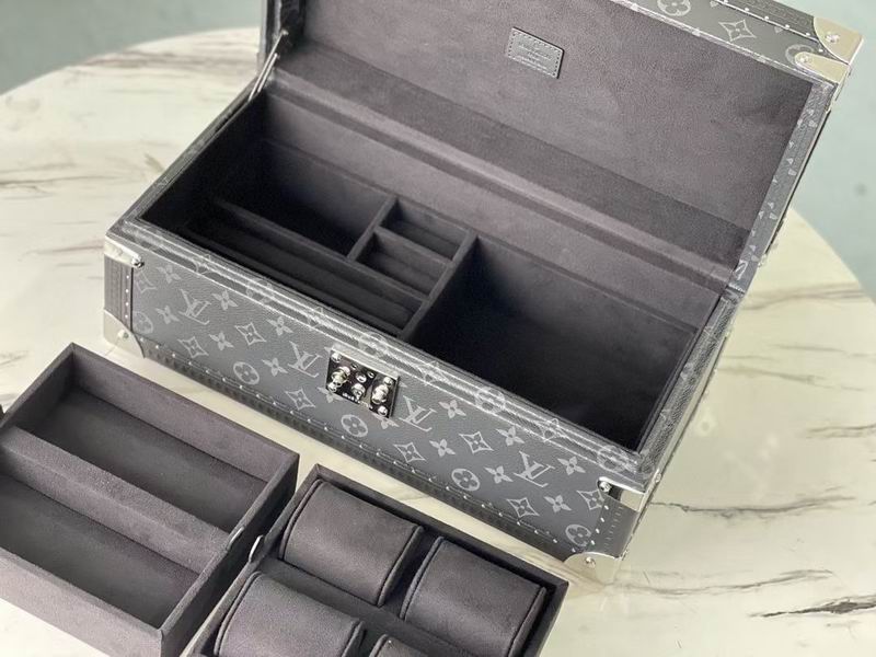 LV MCoffret 39x18x17cm QS-1 (4)