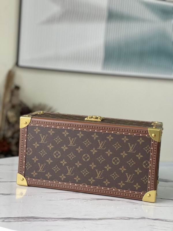 LV MCoffret 39x18x17cm QS-3 (2)