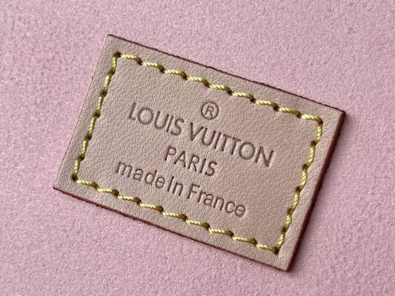 LV MCoffret 39x18x17cm QS-3 (3)