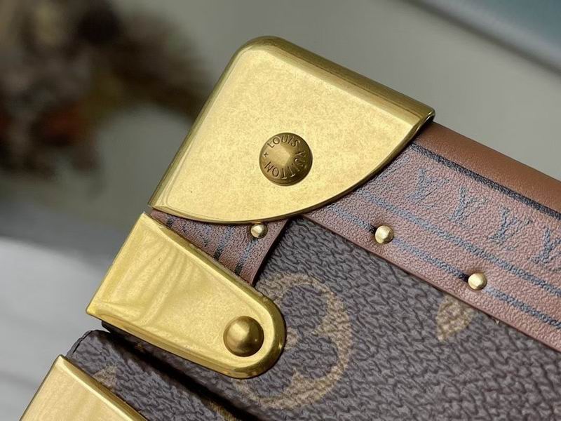 LV MCoffret 39x18x17cm QS-3 (7)