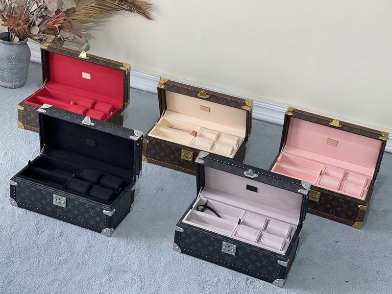 LV MCoffret 39x18x17cm QS-4 (2)
