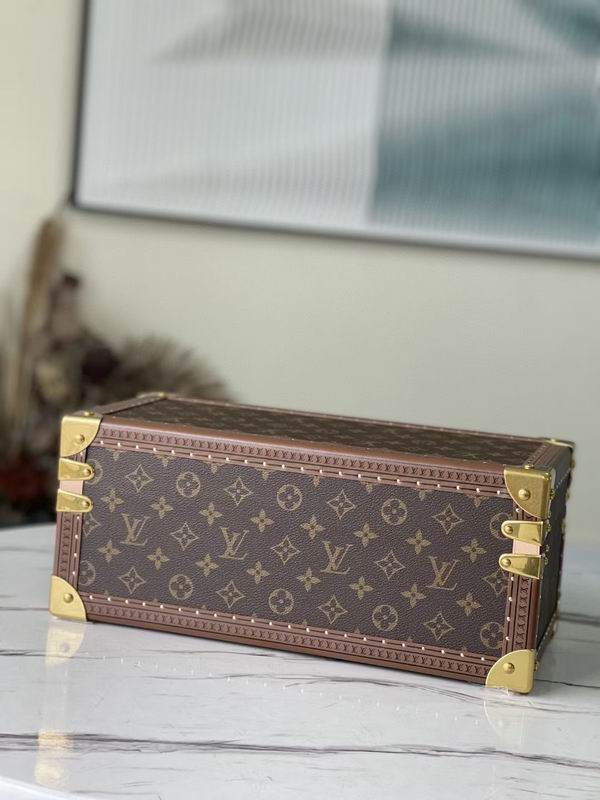 LV MCoffret 39x18x17cm QS-4 (6)