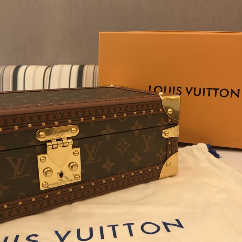 LV case 34x18x11cm QS-5 (2)