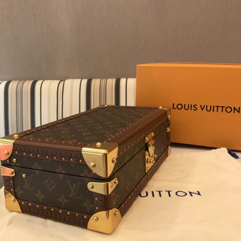 LV case 34x18x11cm QS-5 (3)