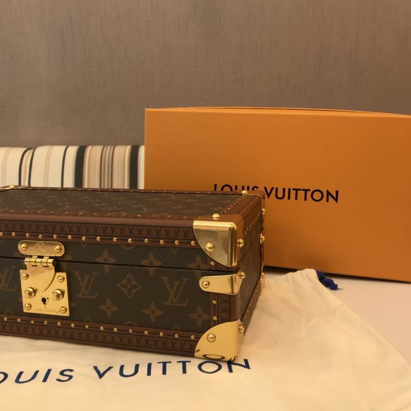 LV case 34x18x11cm QS-5 (4)