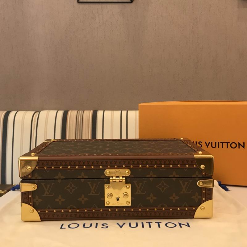 LV case 34x18x11cm QS-6 (1)