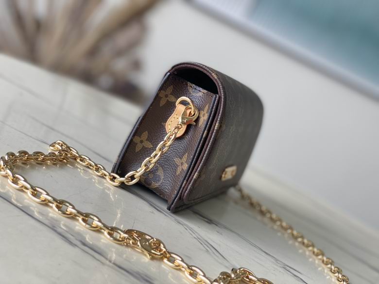 LiLy Woc M82509 20.5x10x3.5cm gf (2)