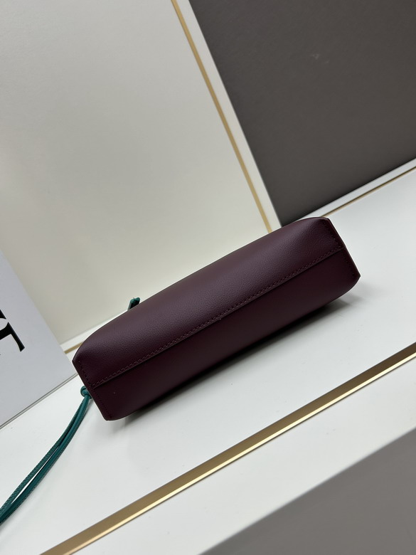 Loewe S3045 22 5x5 5x15 5cm jj2_5