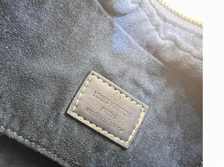 Loop 法棍包 M80909 23X13X6 ss (3)