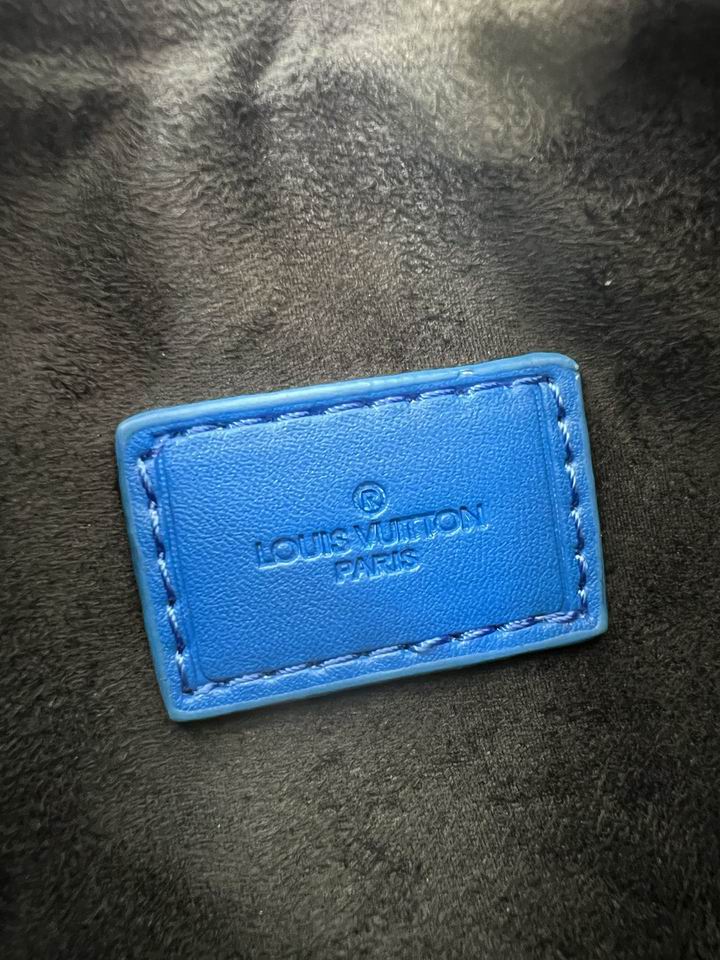 Loop M22591 23x13x6cm ss (17)