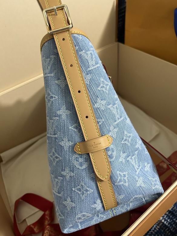 M11462 29X24X12cm YG 2