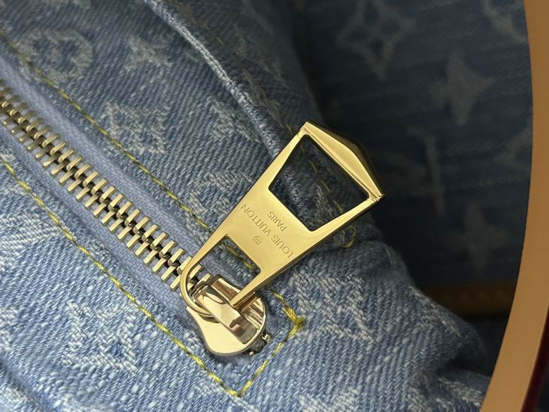 M11462 29X24X12cm YG 7