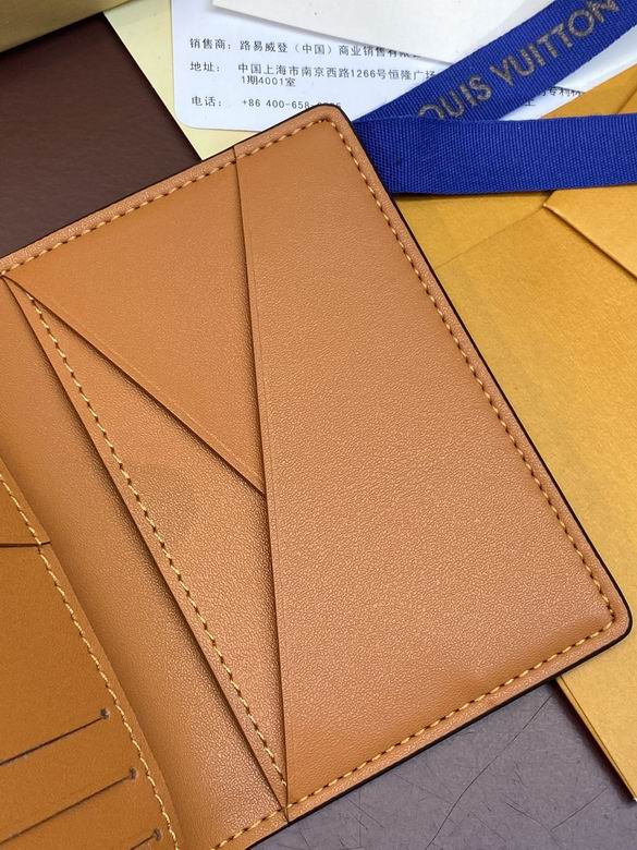 M11631 11.1X7.5X1cm YG 6