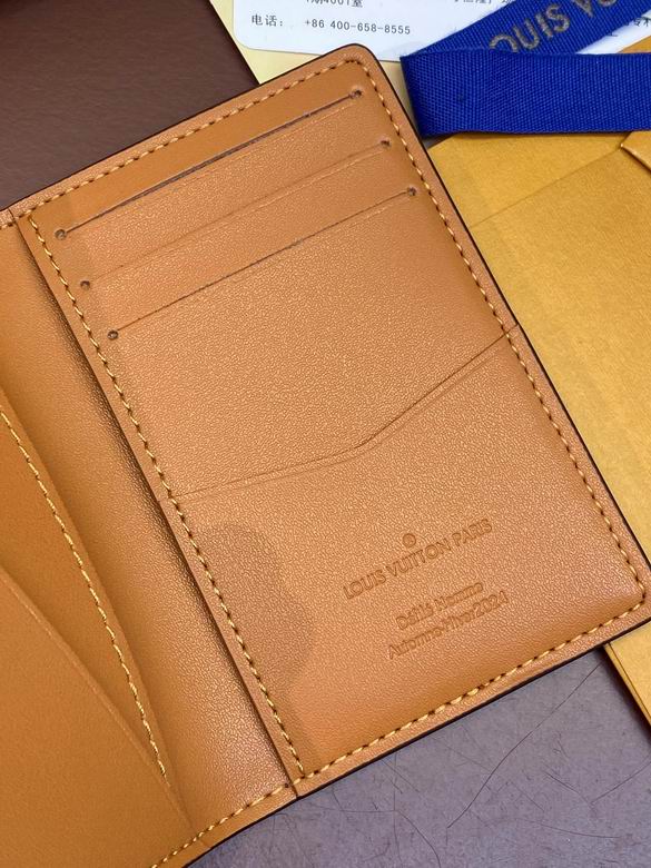 M11631 11.1X7.5X1cm YG 7