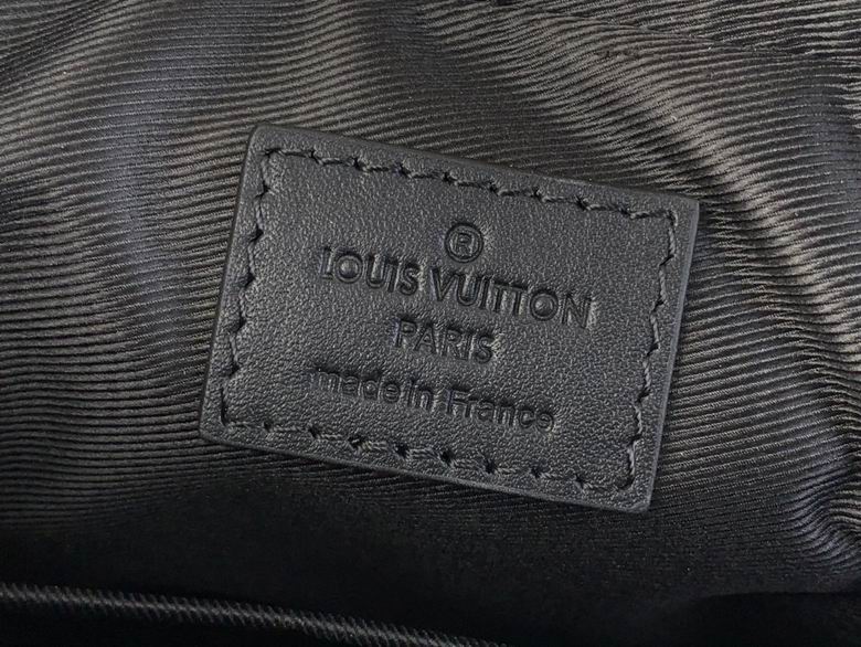 M11648 25X18.5X7cm YG 8