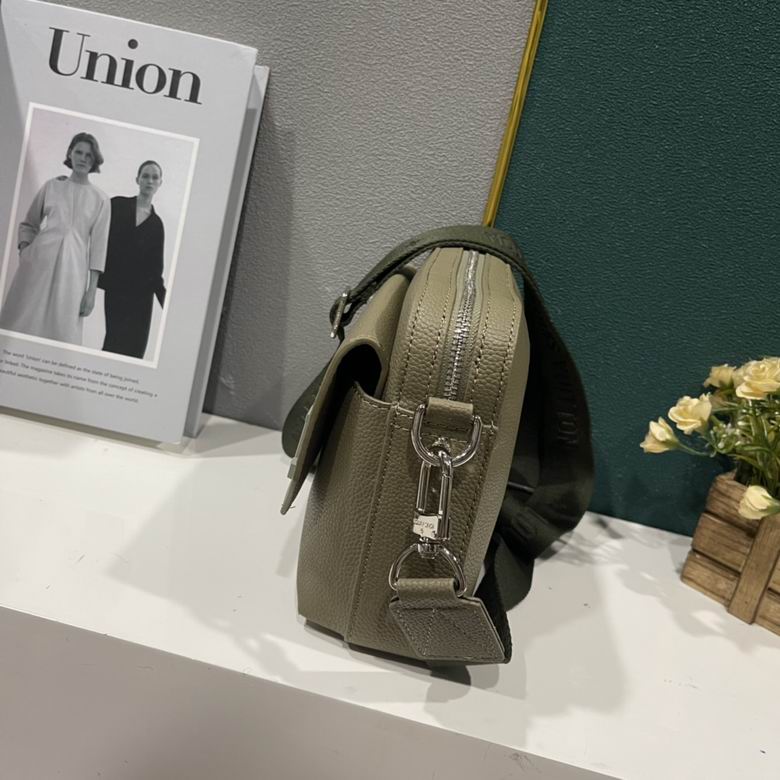 M22482 23.5X18X7cm XM 3 (3)