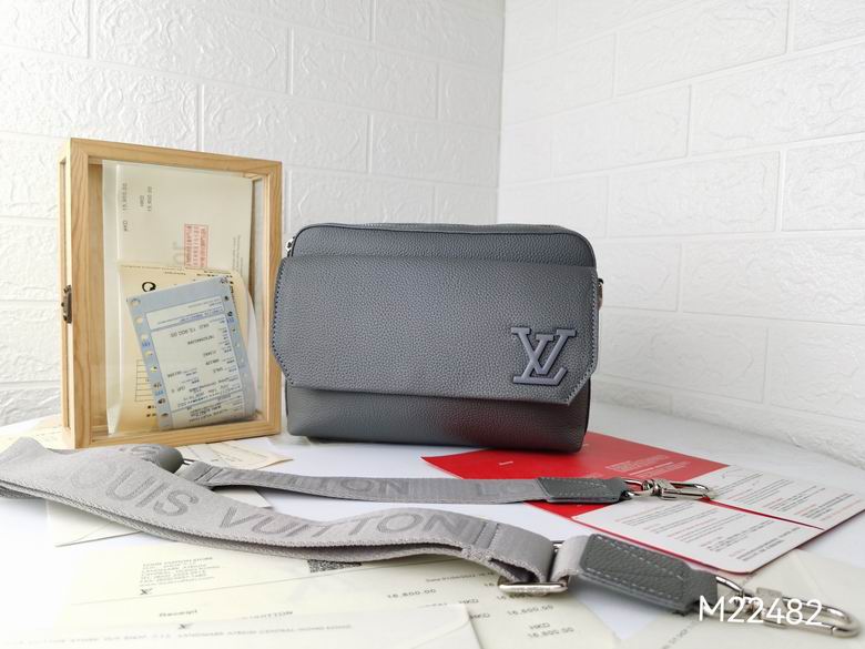 M22482 23.5X18X7cm YG 6 (1)