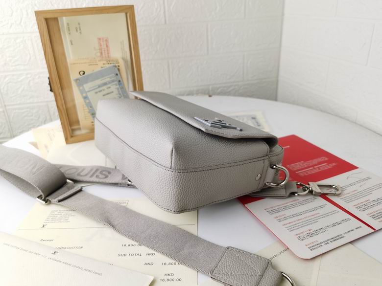 M22482 23.5X18X7cm YG 7 (5)