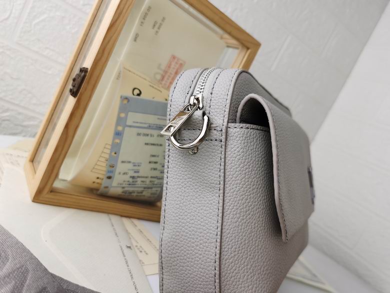 M22482 23.5X18X7cm YG 7 (6)