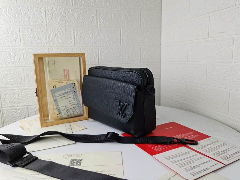 M22482 23.5X18X7cm YG 8 (2)