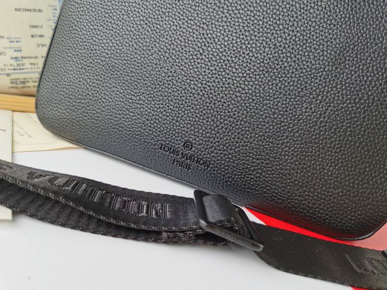 M22482 23.5X18X7cm YG 8 (5)