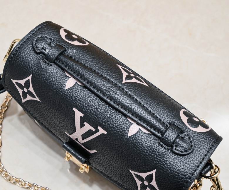 M22834 21.5X13.5X6cm XM 4色 (24)