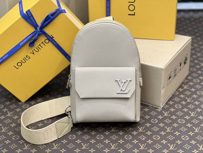 M23765 20X30X4cm XM (1)