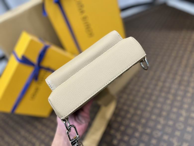 M23765 20X30X4cm XM (4)