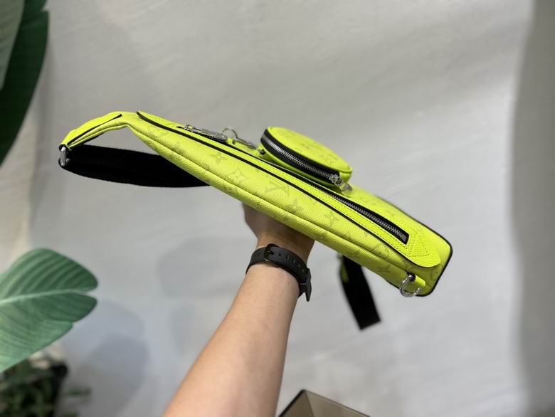 M30936 20X42X6cm XM (3)