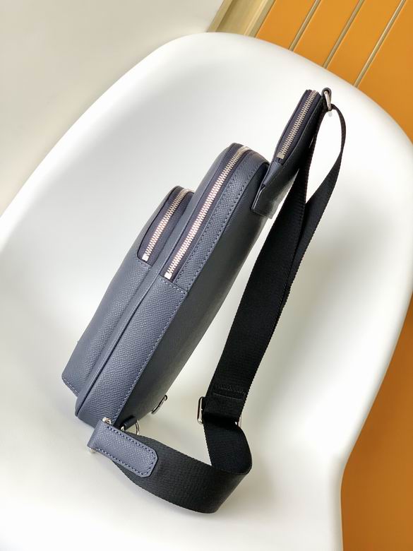 M30971 20X31X7cm XM (2)