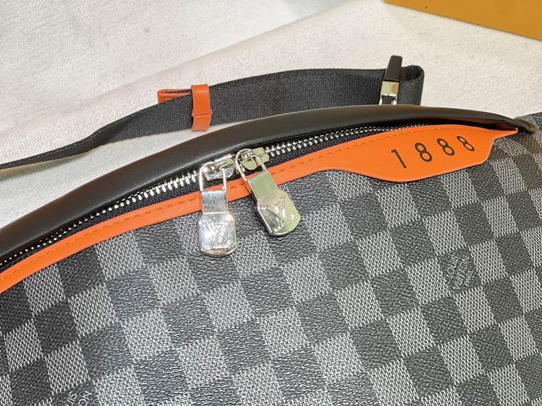 M40161,M44388 37x30x6 cm cs (12)