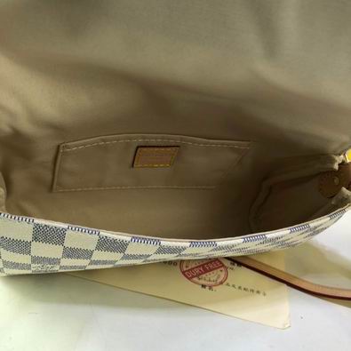 M40717 S24x14x4 L28x17x4 cm cs (17)