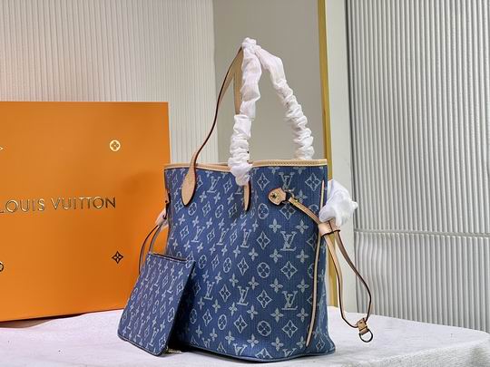 M40995 M32x29x17cm cs (3)