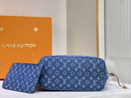 M40995 M32x29x17cm cs (5)