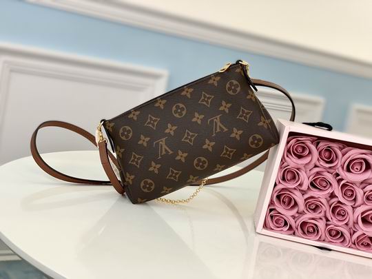 M41639 23x13.5x5.5cm gf (3)