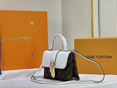 M43577 21x16x8 cm cs (27)