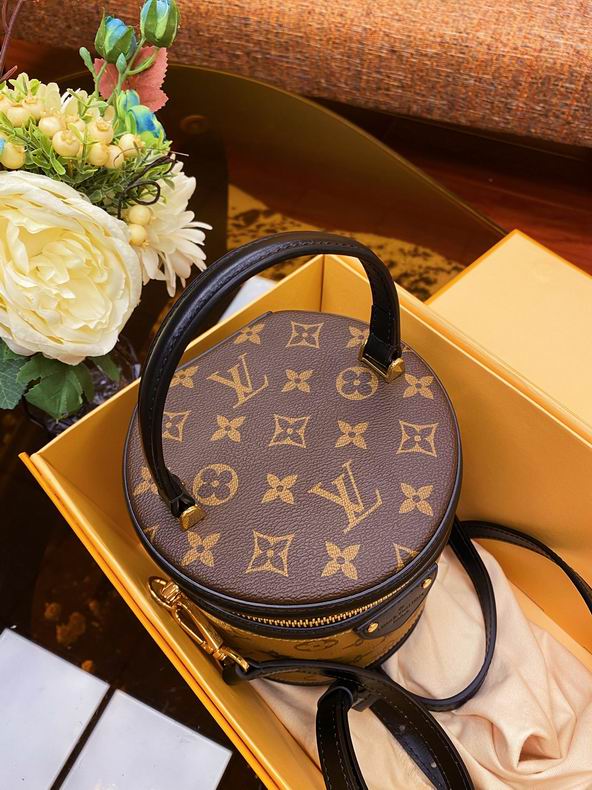 M43986 15x17x15 cm gf (5)