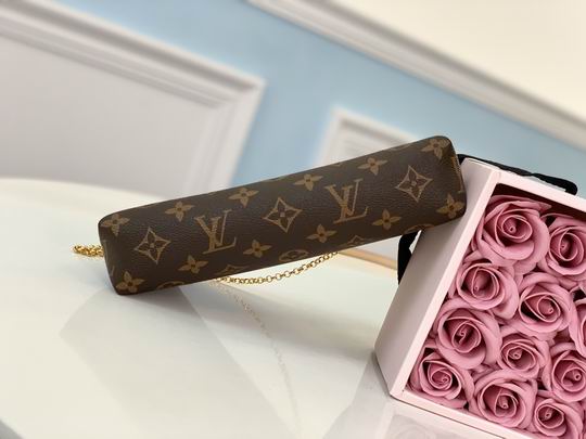 M44037 23x13.5x5.5cm gf (4)