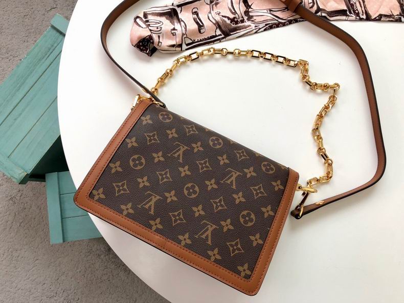 M44391 25x17x10.5 cm gf (3)