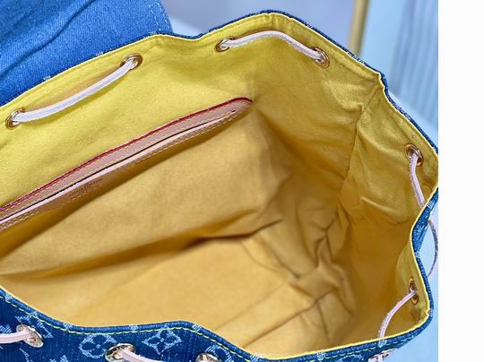 M44460 19x30x28cm cs (9)